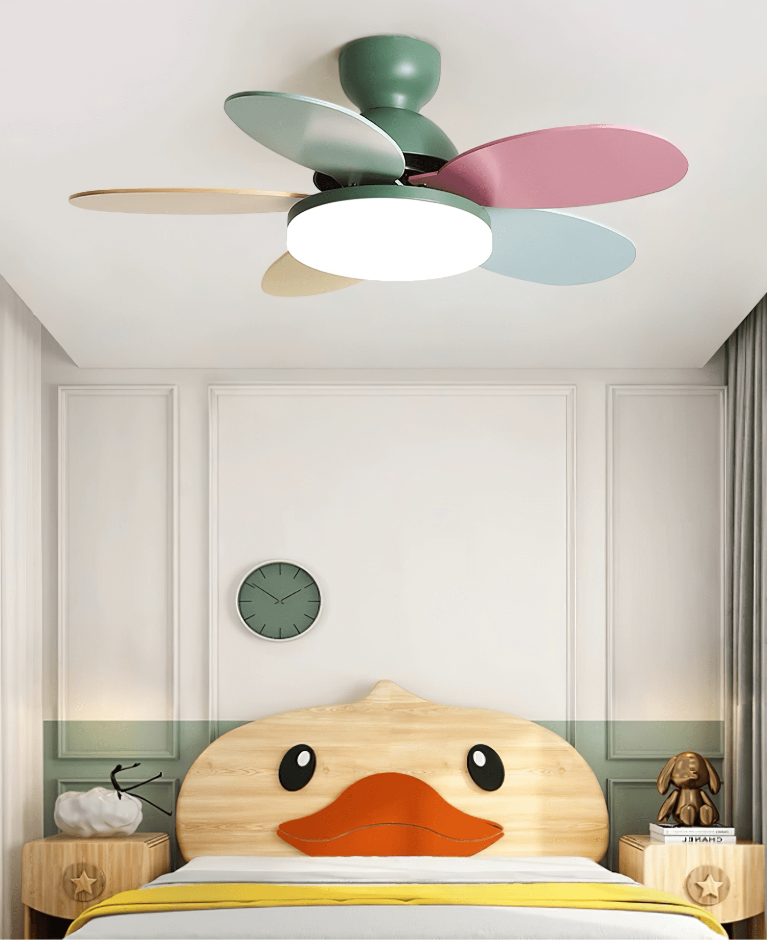 Petal Blade Ceiling Fan With Light Ceiling Light