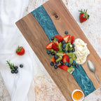 Resin River Chopping Board Acacia Wood Serving Board with Epoxy Resin Inlay Wooden Cheese and Charcuterie Board for Kitchen and Dining
