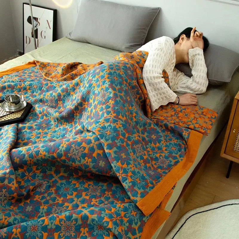 Six Layer Cotton Gauze Quilt Blue Patterned Muslin Bedspread Breathable Lightweight Blanket with Contrast Border for Bed and Sofa
