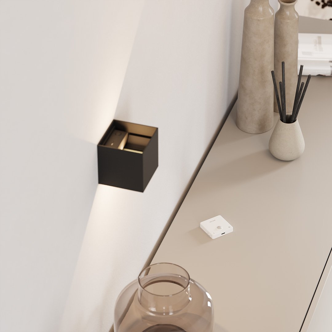 Up Down Cube Wall Light For Indoor Use