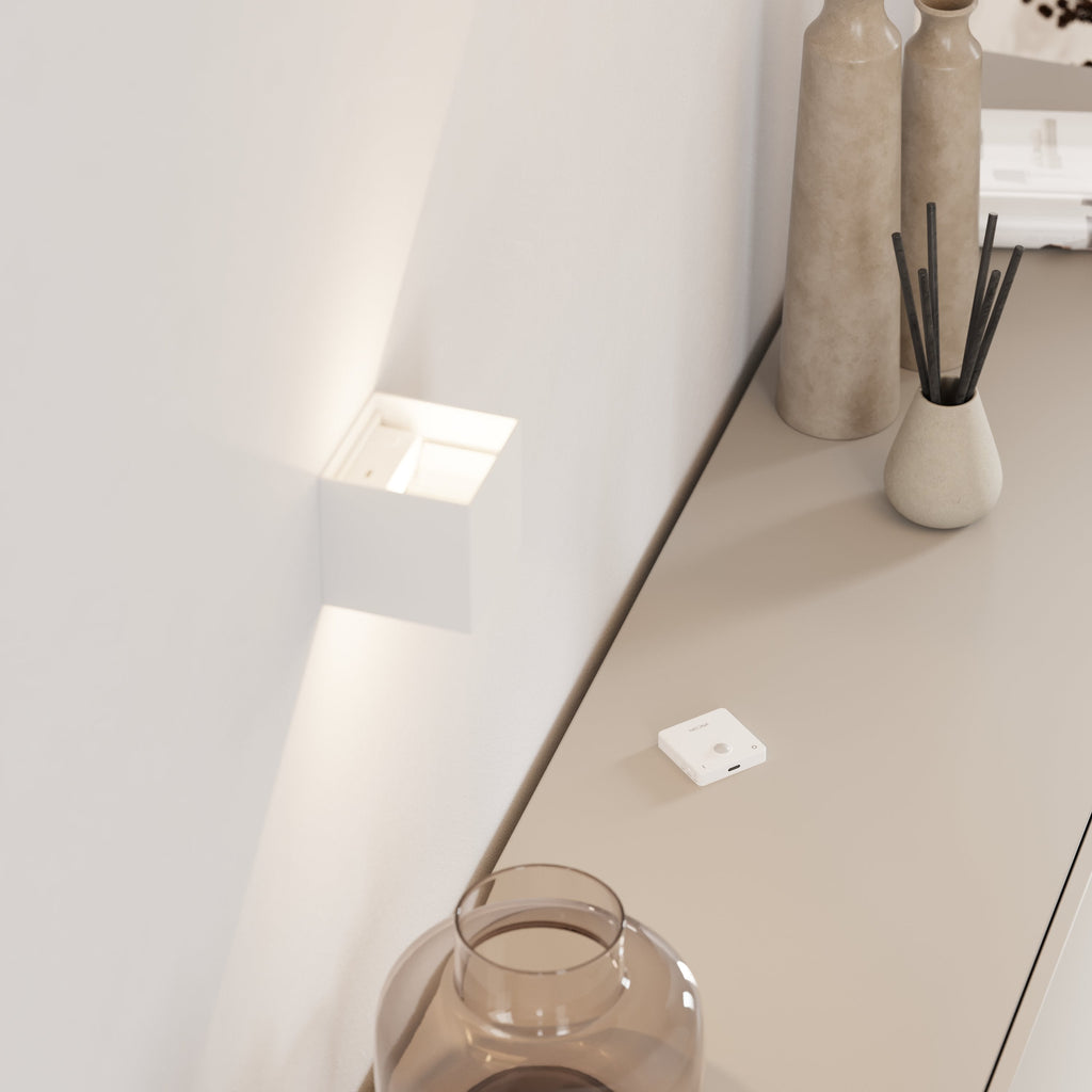 Up Down Cube Wall Light For Indoor Use