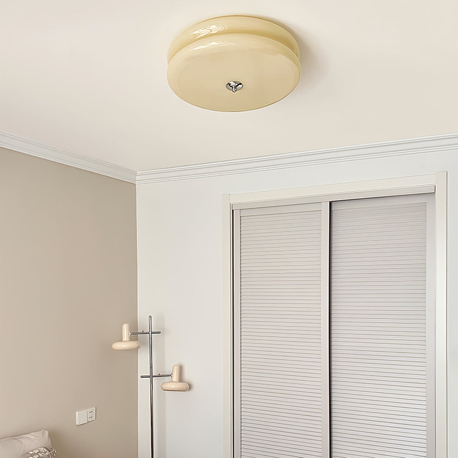 Art Deco Vintage Glass Flush Mount Ceiling Light