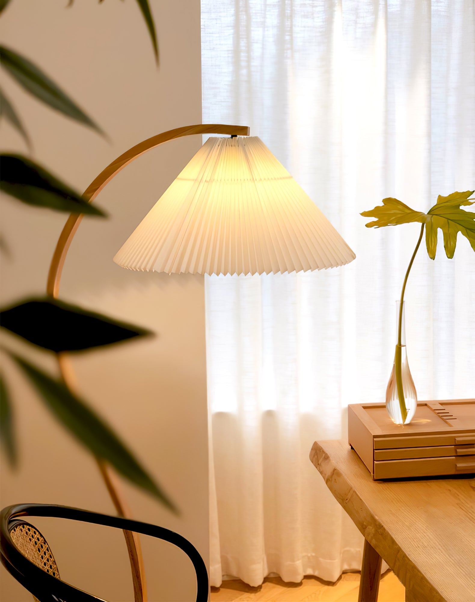 Curved Wooden Floor Lamp With Pleated Shade