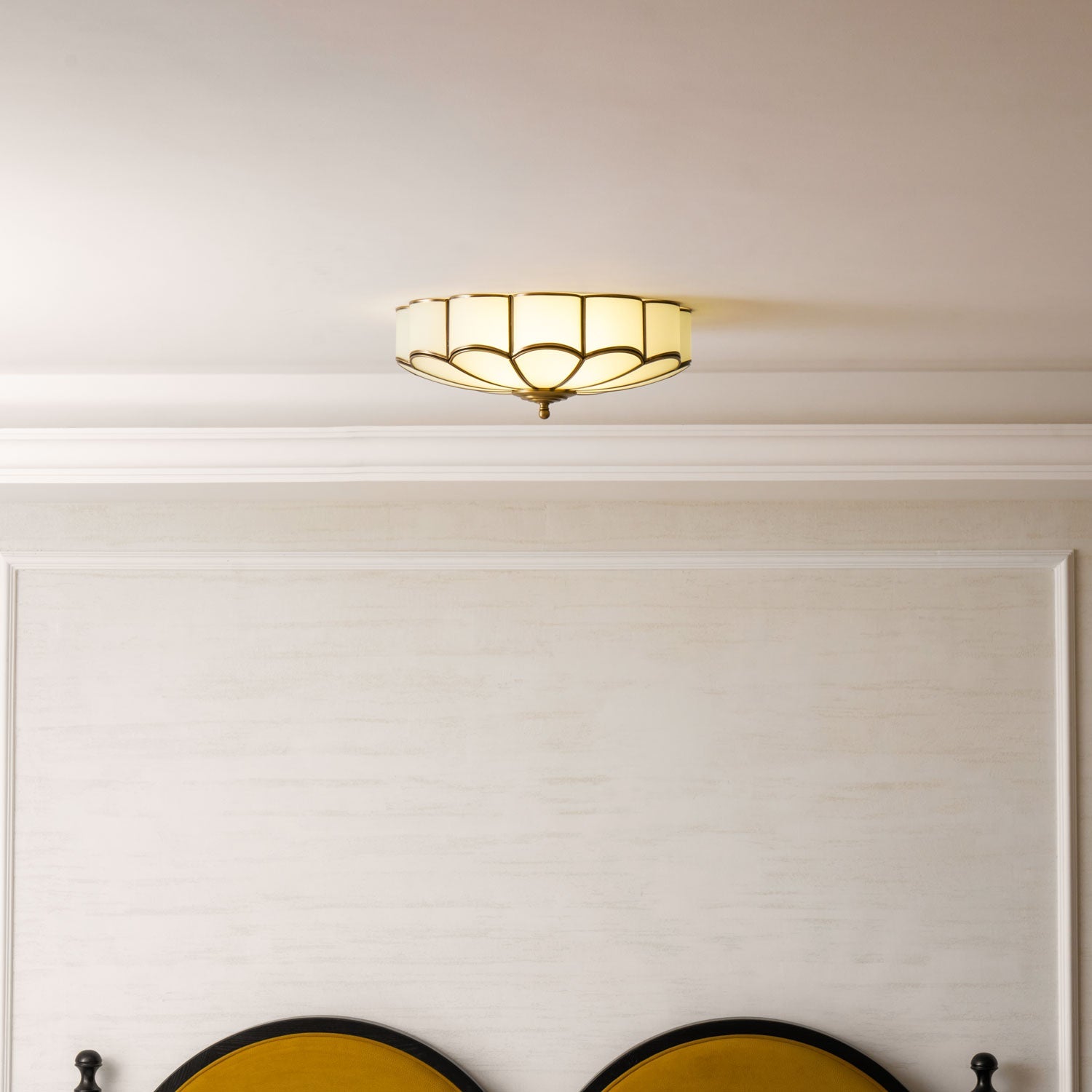 Flower-Shape Glass Flush Mount Ceiling Light With Petal Shade