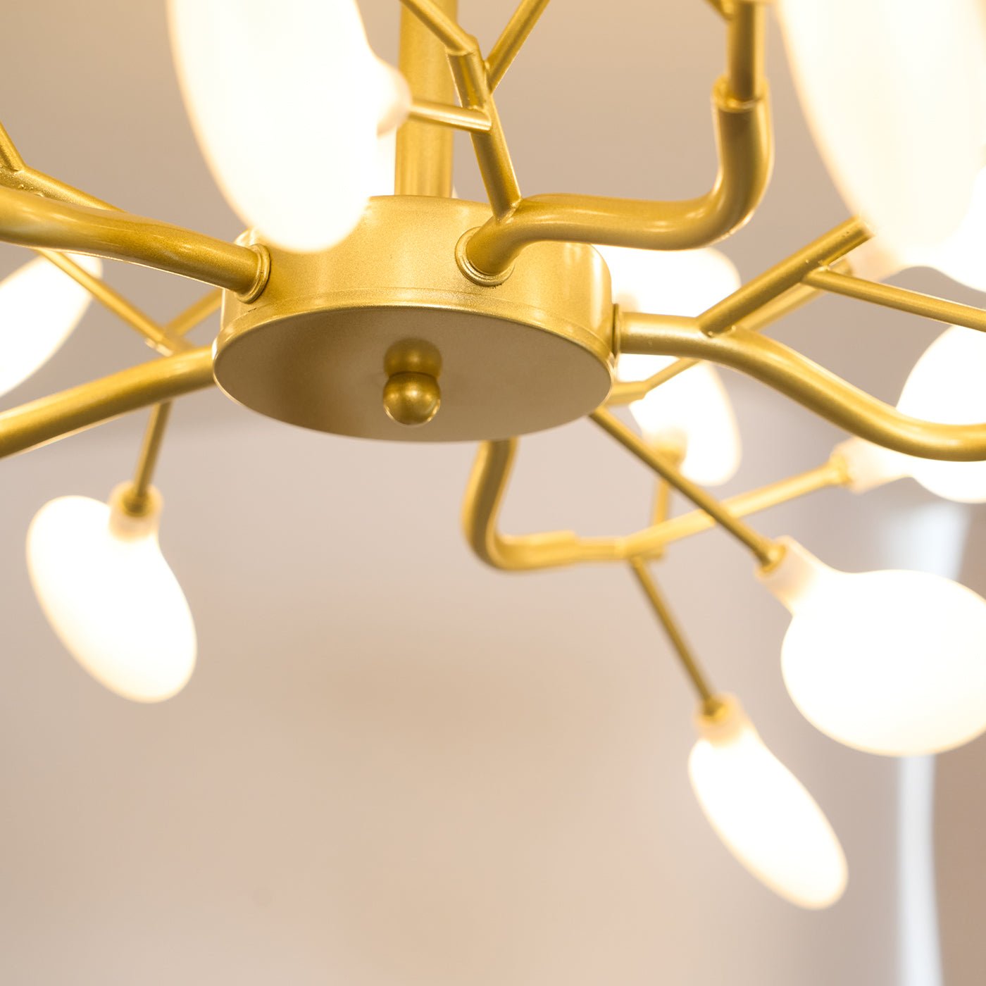 Branching Sputnik Chandelier With Frosted Teardrop Glass Shades