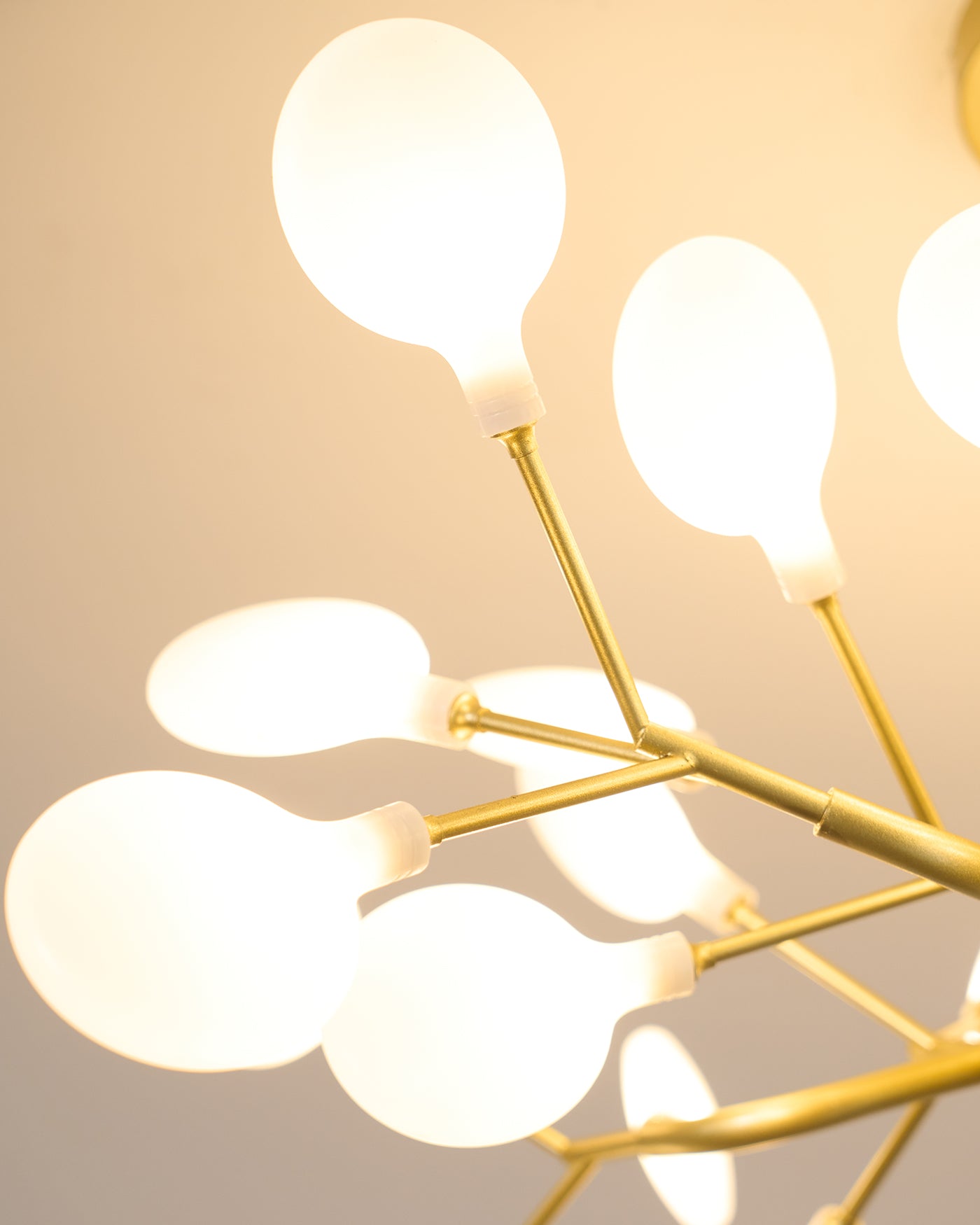 Branching Sputnik Chandelier With Frosted Teardrop Glass Shades