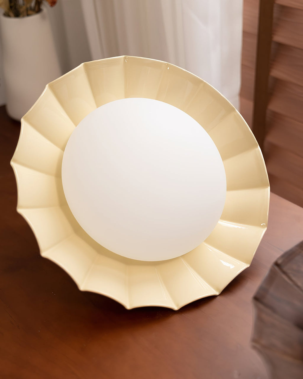 Scalloped Petal Ceiling Light With Domed Diffuser