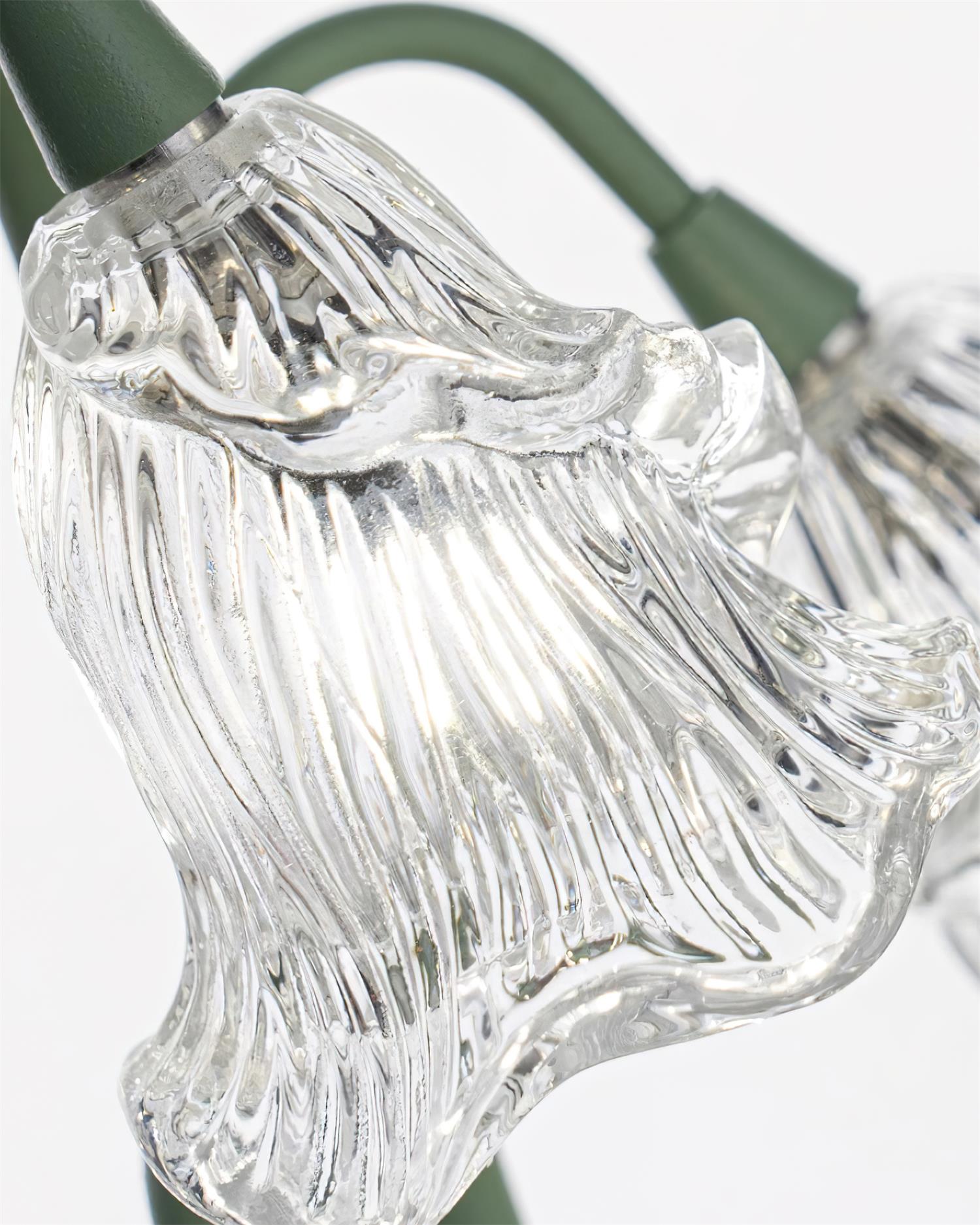 Lily-Inspired Crystal Blossom Table Lamp With Multi-Light Stem