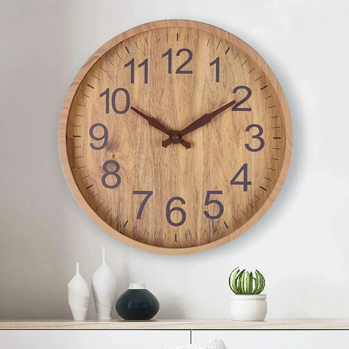 Wooden Wall Clock Silent Non-Ticking Round Wall Clock Natural Wood Look Minimalist Battery Operated Clock for Living Room, Bedroom and Office