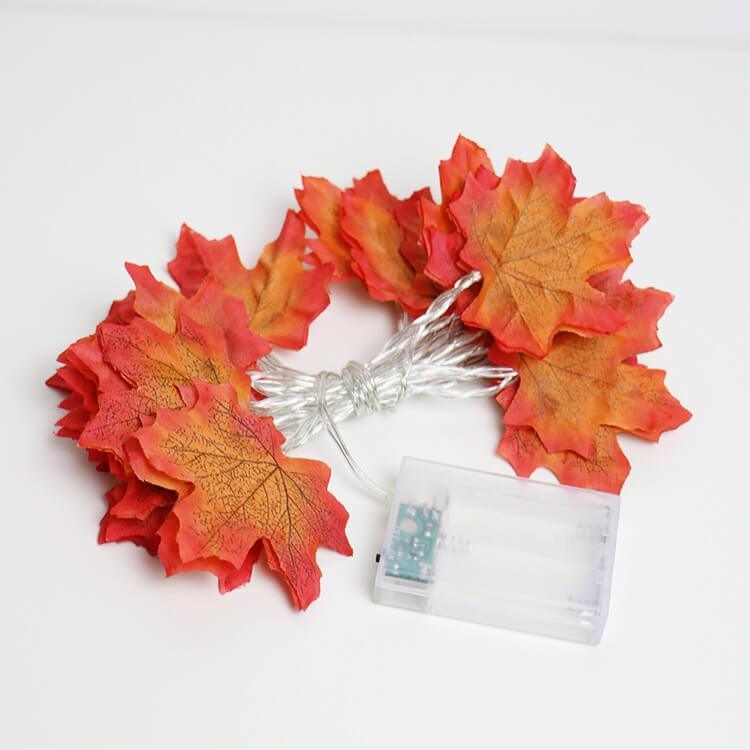Maple Leaf String Lights LED Autumn Fairy Lights Battery Operated Garland Lights for Halloween | Harvest | Mantelpiece and Party Decoration