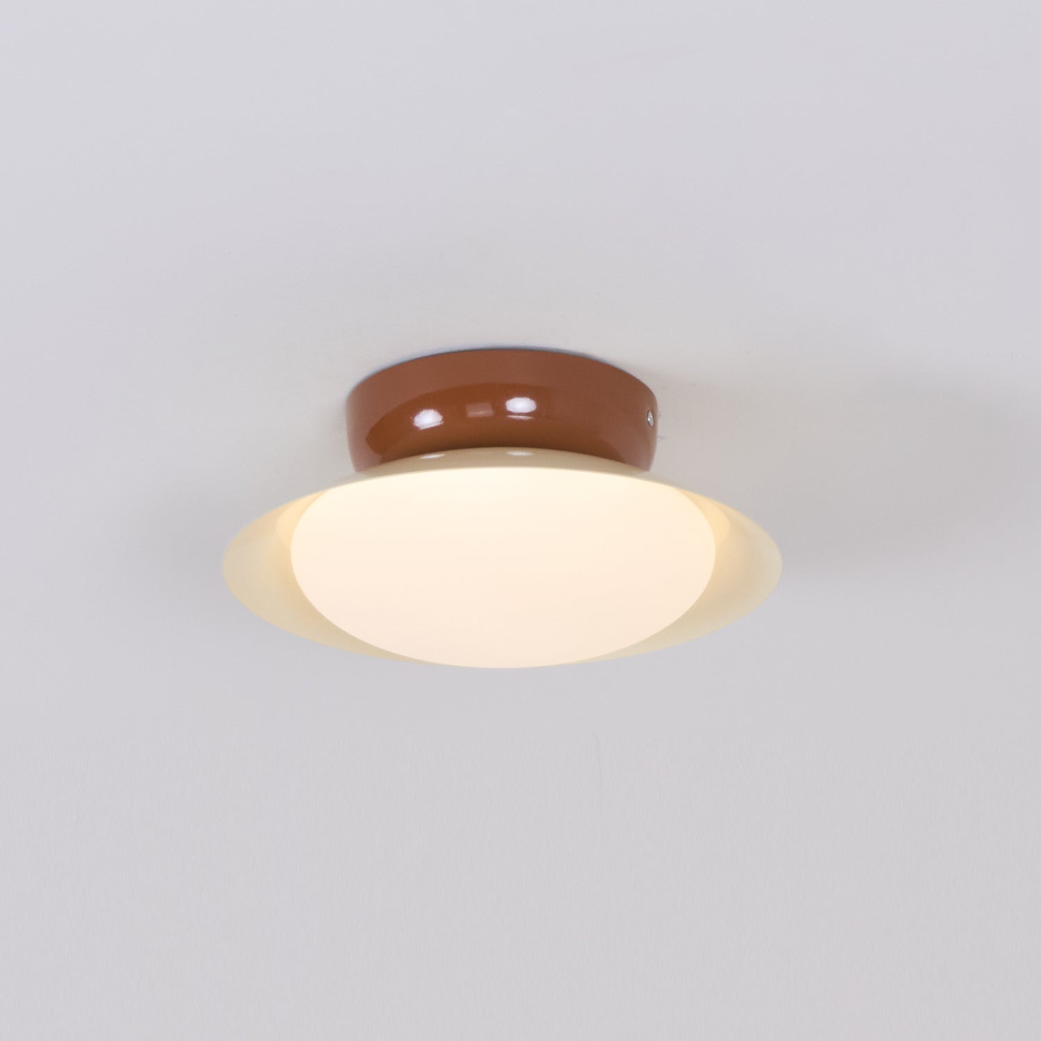 Modern Flush Mount Ceiling Light With Two-Tone Disc Shade