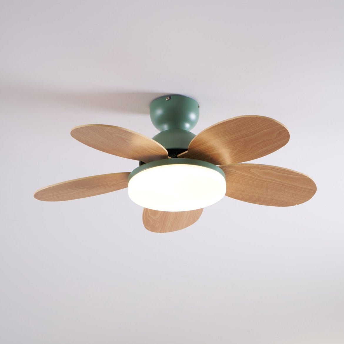Petal Blade Ceiling Fan With Light Ceiling Light