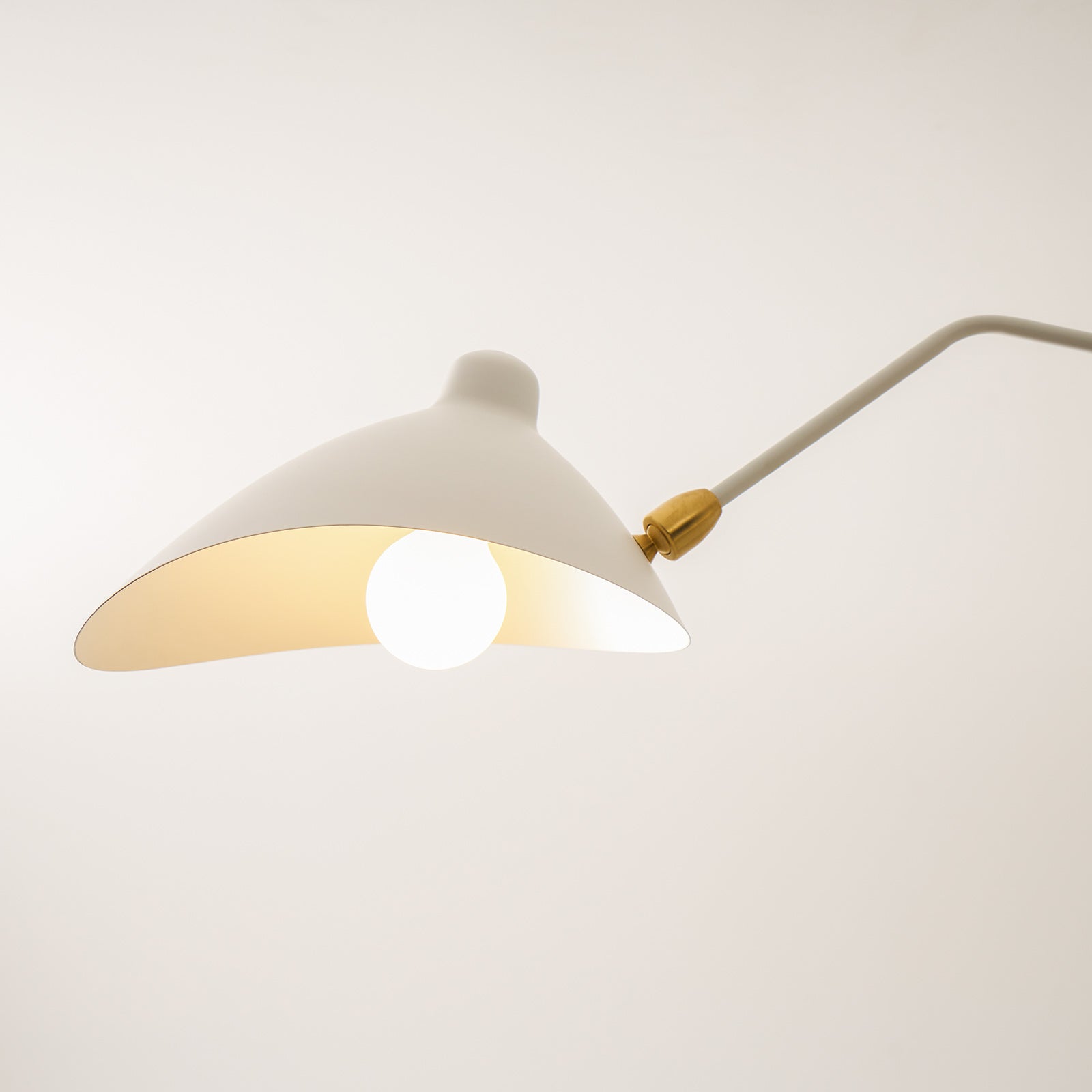 3-Arm Ceiling Light With Pivot Shades