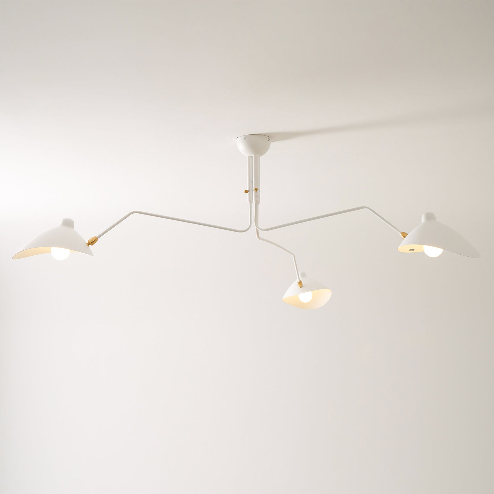 3-Arm Ceiling Light With Pivot Shades