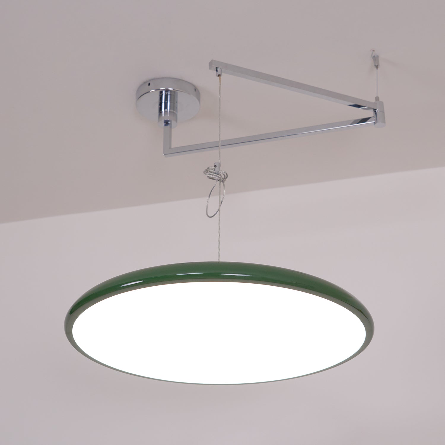 Adjustable Counterweight Swing Arm Pendant Lights