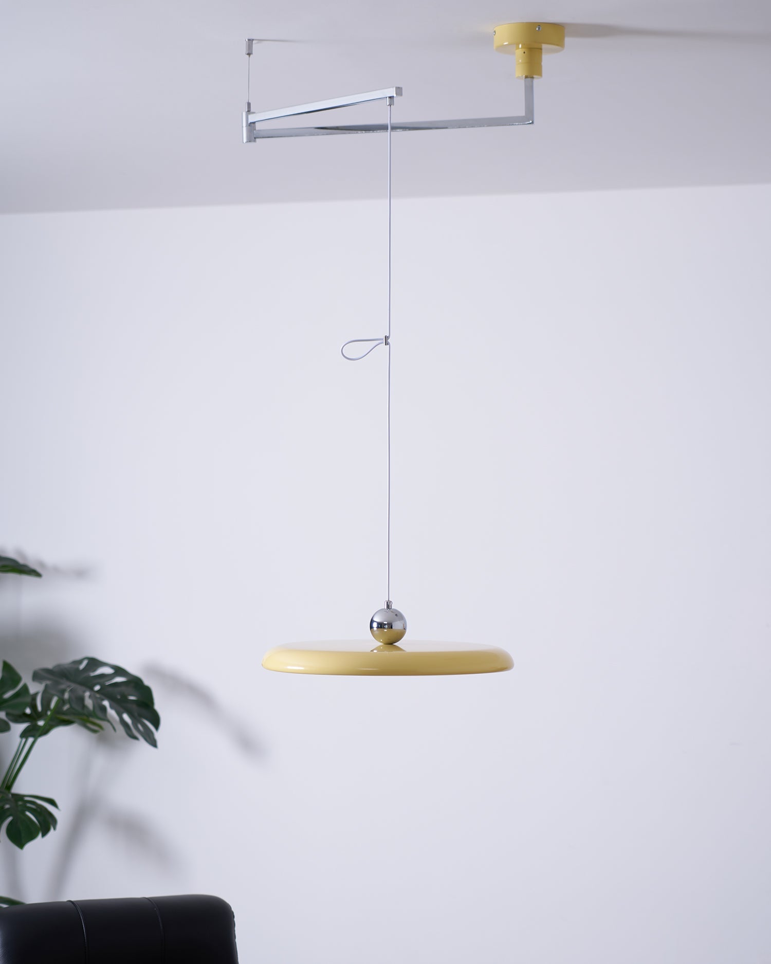 Adjustable Counterweight Swing Arm Pendant Lights