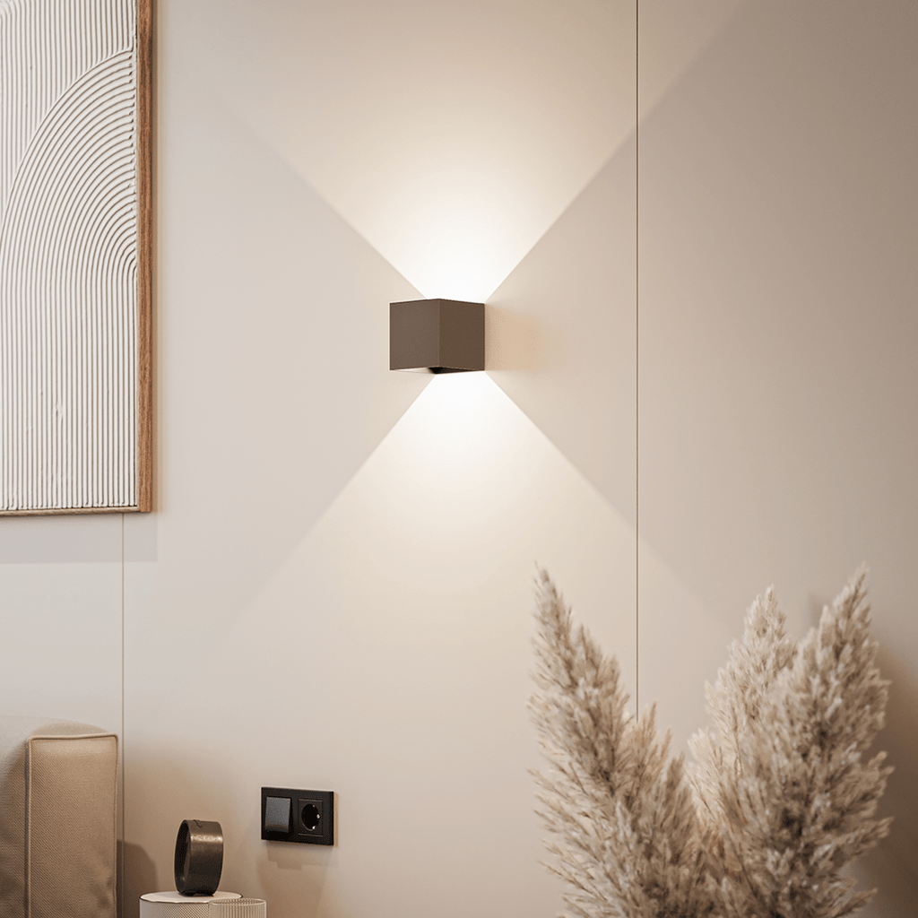 Up Down Cube Wall Light For Indoor Use