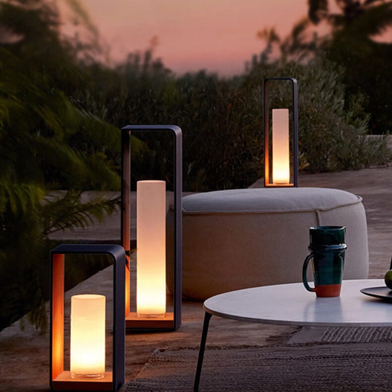 Modern Minimalist Stainless Steel LED Lawn Landscape Light with Acrylic Shade