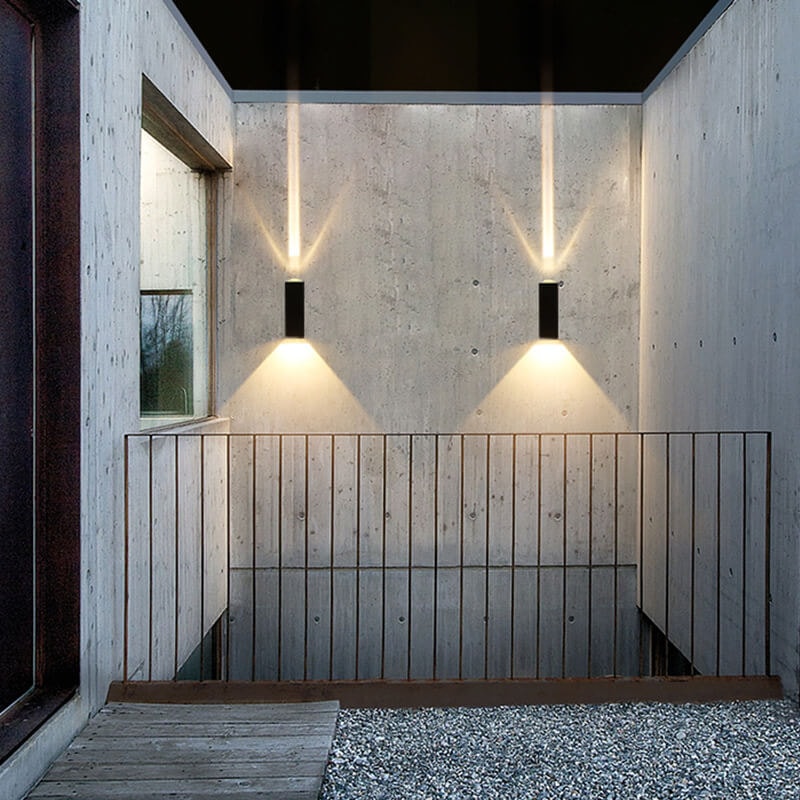 Modern Waterproof Aluminium LED Outdoor Wall Light with Up and Down Beams