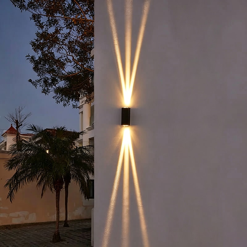 Modern Waterproof Aluminium LED Outdoor Wall Light with Up and Down Beams