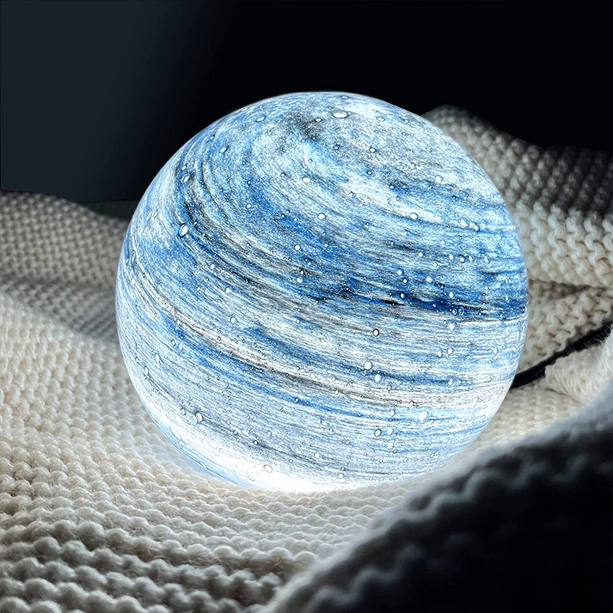 USB Powered Planet Sphere LED Table Lamp with Swirl Pattern and Remote