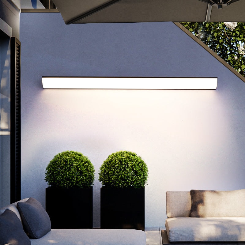 Waterproof Linear LED Outdoor Wall Light with Curved Acrylic Shade for Garden